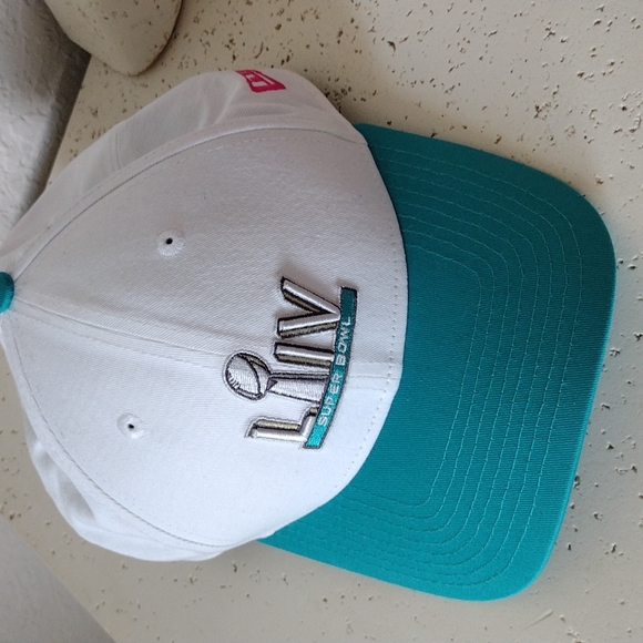 Super Bowl LIV Bundle - Picture 4 of 16